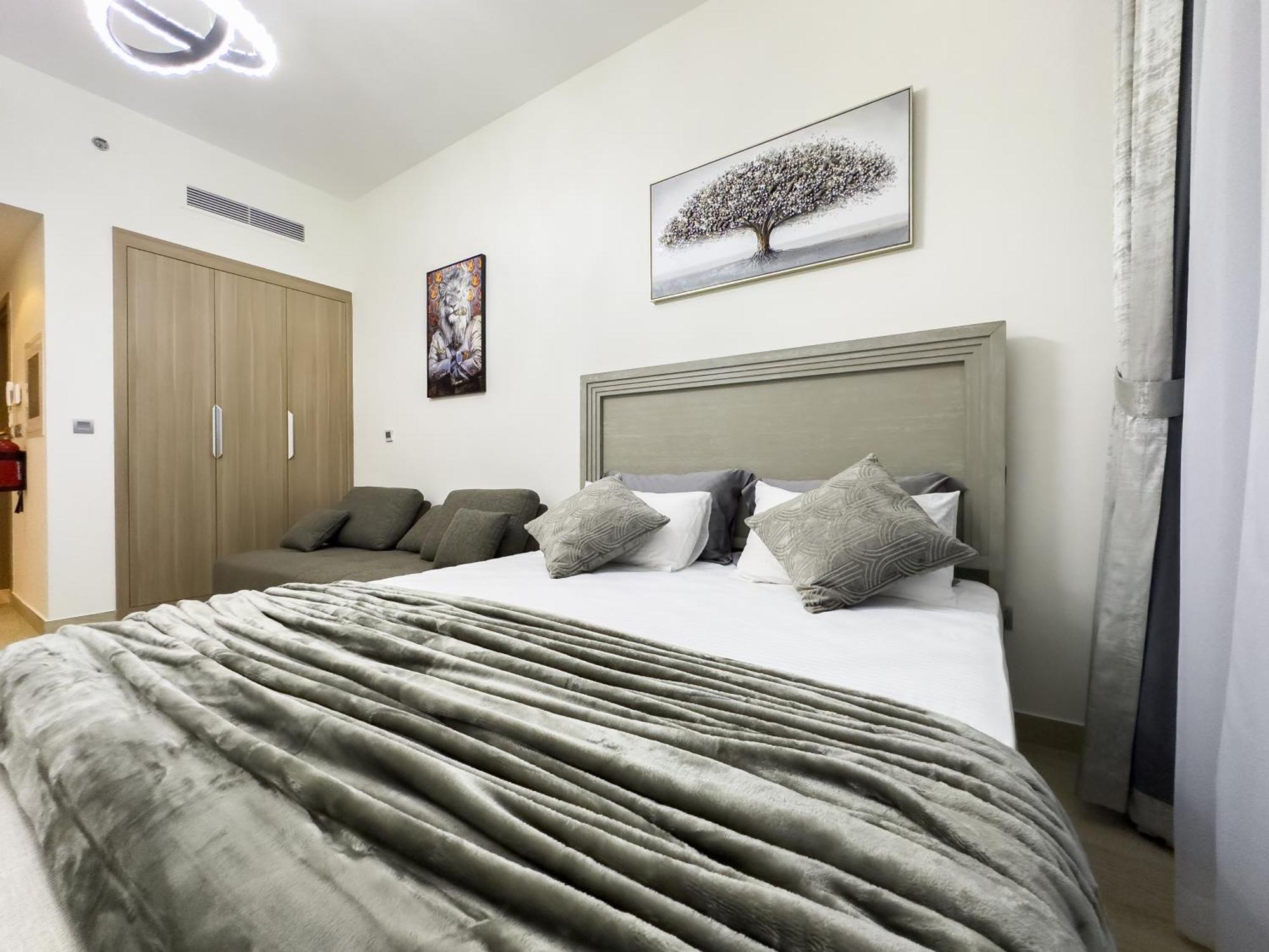 Furnished Azizi Riviera 3 Apartment Dubai